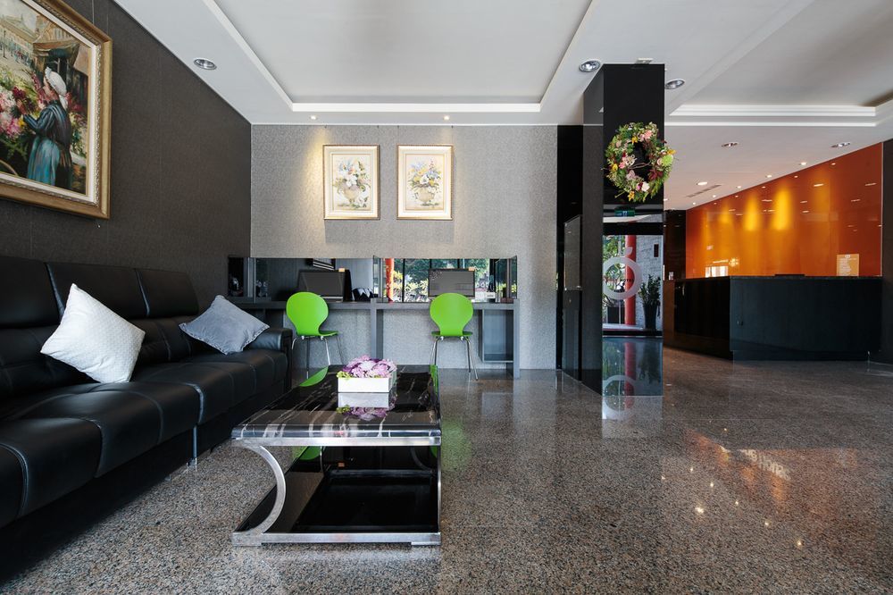 โอ เฮาส์ โฮเต็ล Hotel เกาสง ภายนอก รูปภาพ