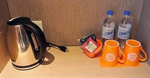 โอ เฮาส์ โฮเต็ล Hotel เกาสง ภายนอก รูปภาพ